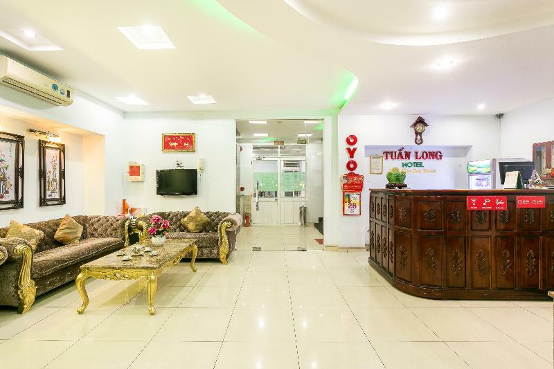 Oyo 130 Tuan Long Hotel Ho Chi Minh-stad Buitenkant foto