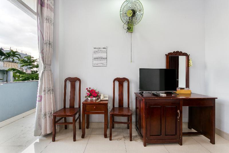 Oyo 130 Tuan Long Hotel Ho Chi Minh-stad Buitenkant foto